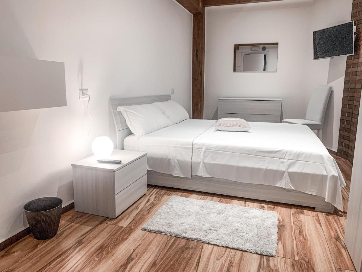 B&B Ma'Delina Settimo Milanese Exteriér fotografie