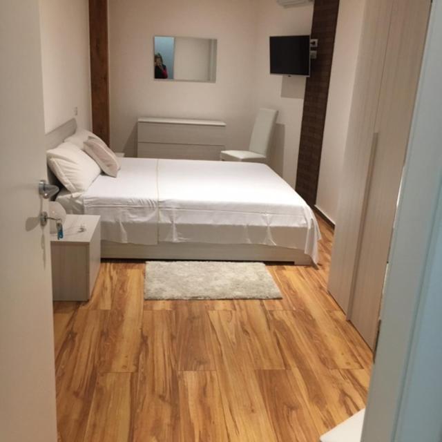 B&B Ma'Delina Settimo Milanese Exteriér fotografie